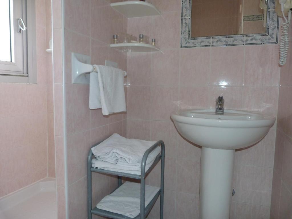 Hotel La Caravelle Fréjus Pokoj fotografie