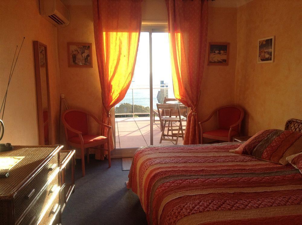Hotel La Caravelle Fréjus Exteriér fotografie