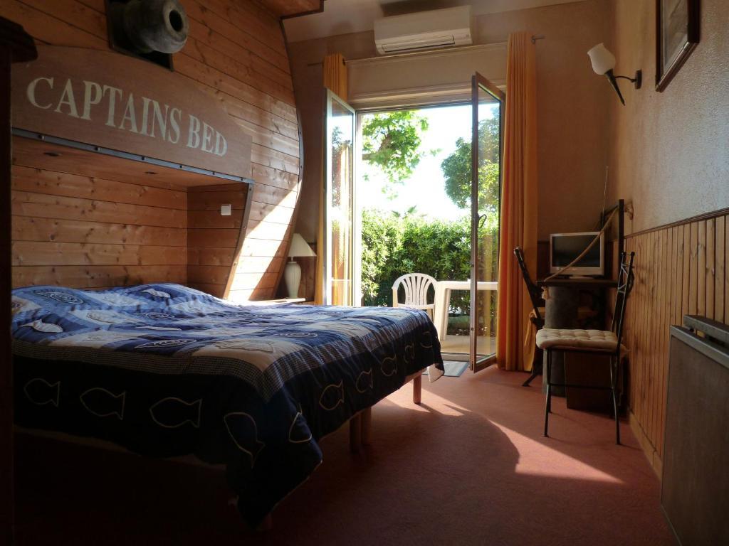 Hotel La Caravelle Fréjus Pokoj fotografie