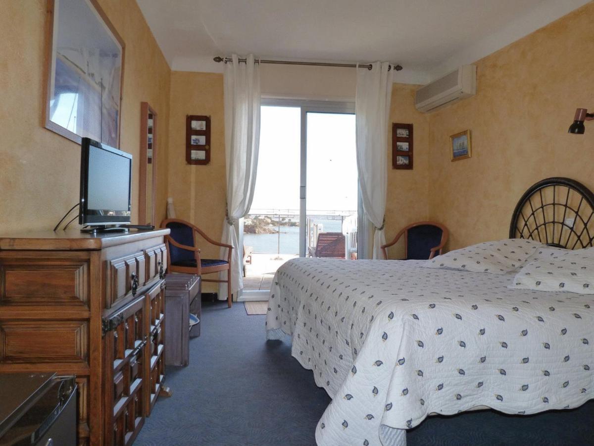 Hotel La Caravelle Fréjus Pokoj fotografie